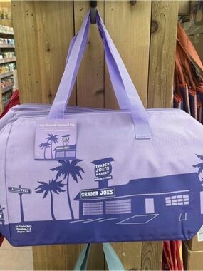 NWT Trader Joe’s Large Purple Reusable Insulated Bag Tote New Spring 2026